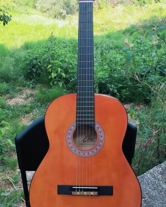 Chitarra classica usata