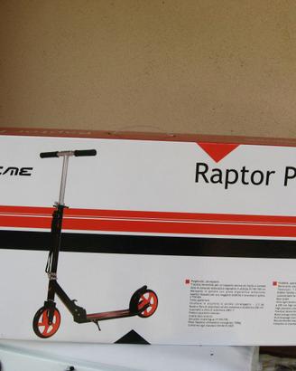 Monopattino per bambino.
