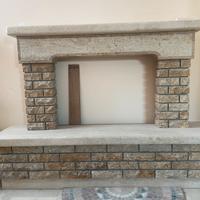 Caminetto rustico in pietra