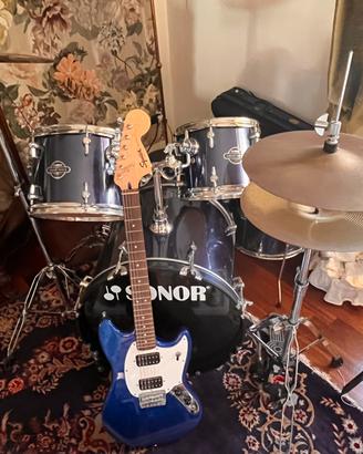 Batteria Sonor, chitarra Fender e Ampli mai usati