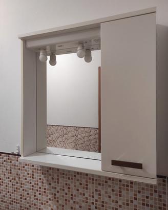 Mobiletto con specchio bagno