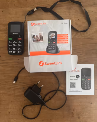 Telefono cellulare anziani