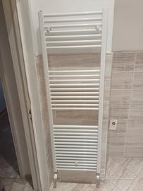 Scaldasalviette bagno come nuovo