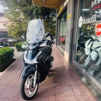 HONDA SH 150 TUTTO INCLUSO ANCHE PASSAGGIO!