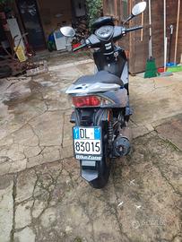 Scooter Kimco Agility 150