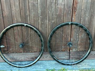 Coppia di ruote Wilier SLR38 - Miche