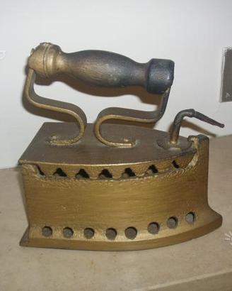 Ferro da stiro a carbone
