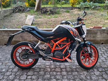 ktm duke 390 del 2017