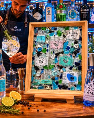 QUADRO BOTTIGLIA GIN CON RESINA EPOSSIDICA