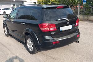 DODGE JOURNEY 7 POSTI  (SORELLA FIAT FREEMONT)
