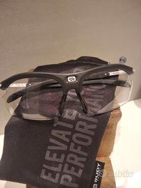 Occhiali fotocromatici