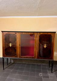 Credenza alta
