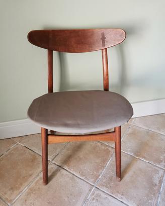 Sedia Hans J Wegner 