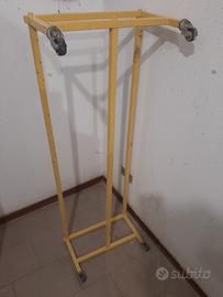 2 carrelli  supporto gabbie da 120 