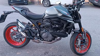 Ducati Monster 937