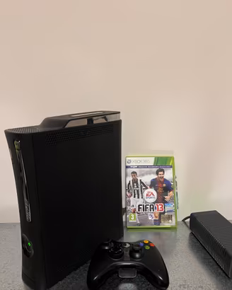 Xbox 360 + Controller + Gioco