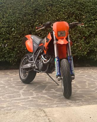 KTM 640 LC4 MOTARD