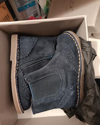 stivaletto bimbo n 23 nuovo