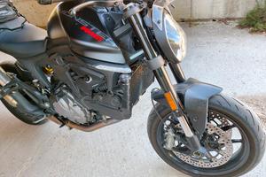 ducati Monster 937