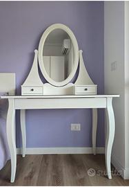toletta ikea e sgabello abbinato