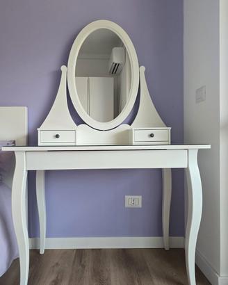 toletta ikea e sgabello abbinato
