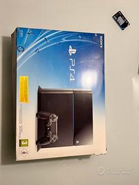 PLAYSTATION 4