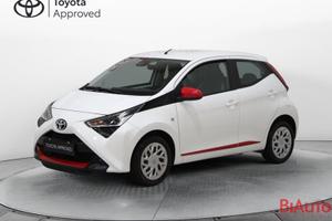 Toyota Aygo 5p 1.0 x-play 72cv