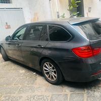 Bmw 318D touring automatica Ben tenuta