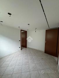 CAPANNONE A CHIUDUNO