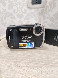 fotocamera subacquea Fujifilm 