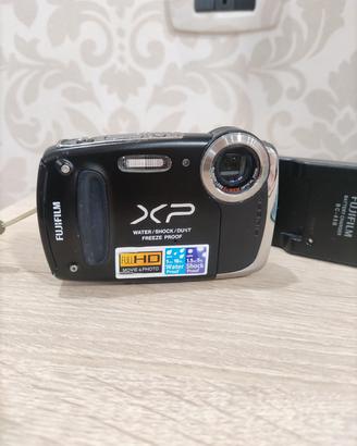 fotocamera subacquea Fujifilm 