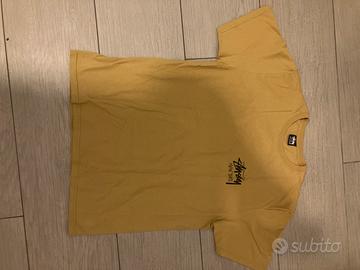 Maglietta stussy
