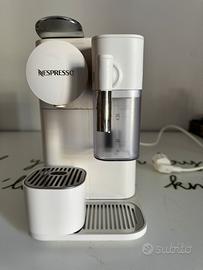 Nespresso De longhi lattissima one