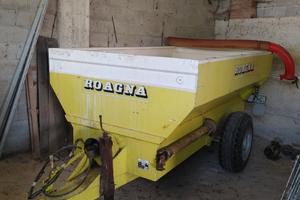 Rimorchio uva autoscaricante