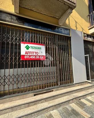 NEGOZIO A CIRIÈ