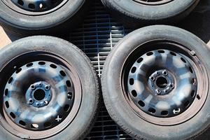 4 cerchi Fiat Panda-500-LanciaY 6J 15 ET 35