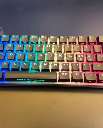 Tastiera Gaming 65% Asus Rog Falcion Ace