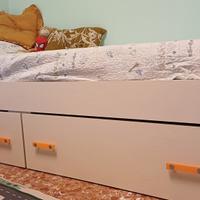 letto singolo usato legno chiaro 