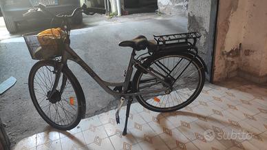 Bicicletta elettrica Bianchi Spillo City Lady 