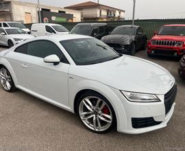 AUDI TT Coupé 2.0 TDI ultra S line FULL OPTIONAL