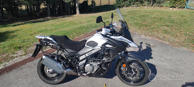 Suzuki V Strom 650 XT