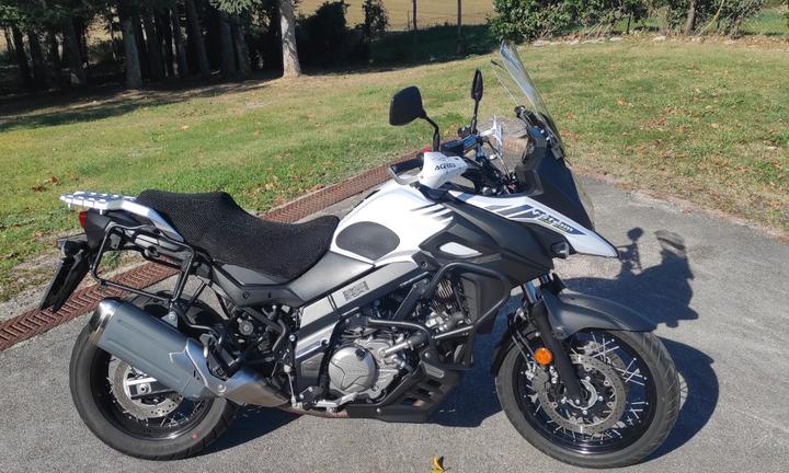 Suzuki V Strom 650 XT