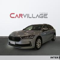 SKODA Superb Wagon 2.0 tdi Selection 150cv dsg