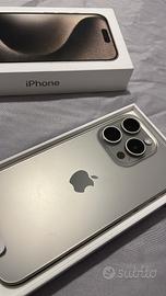 iPhone 15 Pro Titanio Naturale