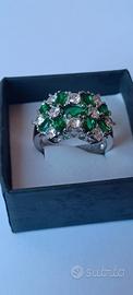 Anello in argento s925 Con zirconi verde  n 9