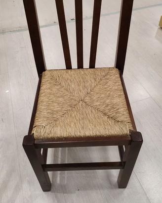 Codice: 10801  SET N.4 SEDIE IN LEGNO DI NOCE MASS