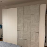 ARMADIO A DUE ANTE BIANCO E GRIGIO