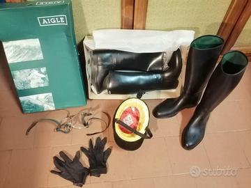 Attrezzatura da equitazione