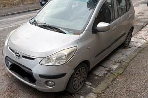 Hyundai con targa polacca 1500,00