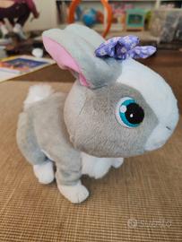 BETSY Coniglio peluche saltatore interattivohe